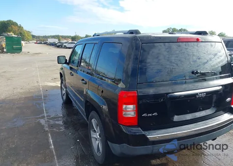 2016 Jeep Patriot High Altitude Edition z USA, uszkodzony, nr VIN 1C4NJRFB2GD708270